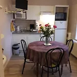 奥克斯派克一室公寓酒店 *