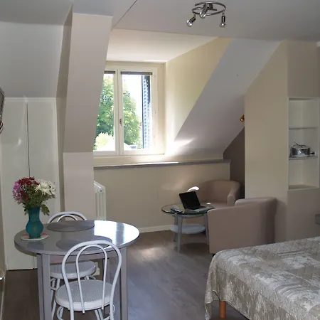 Aux Du Parc Appartement *