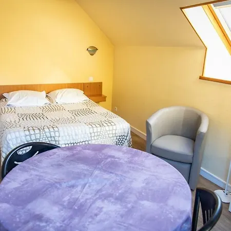 Aux Studios Du Parc Apartment Plombieres-les-Bains
