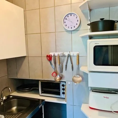Aux Studios Du Parc Apartment