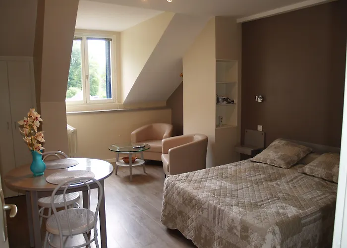 Aux Du Parc Appartement *