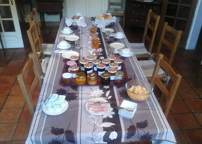 Aux Du Parc Lägenhet